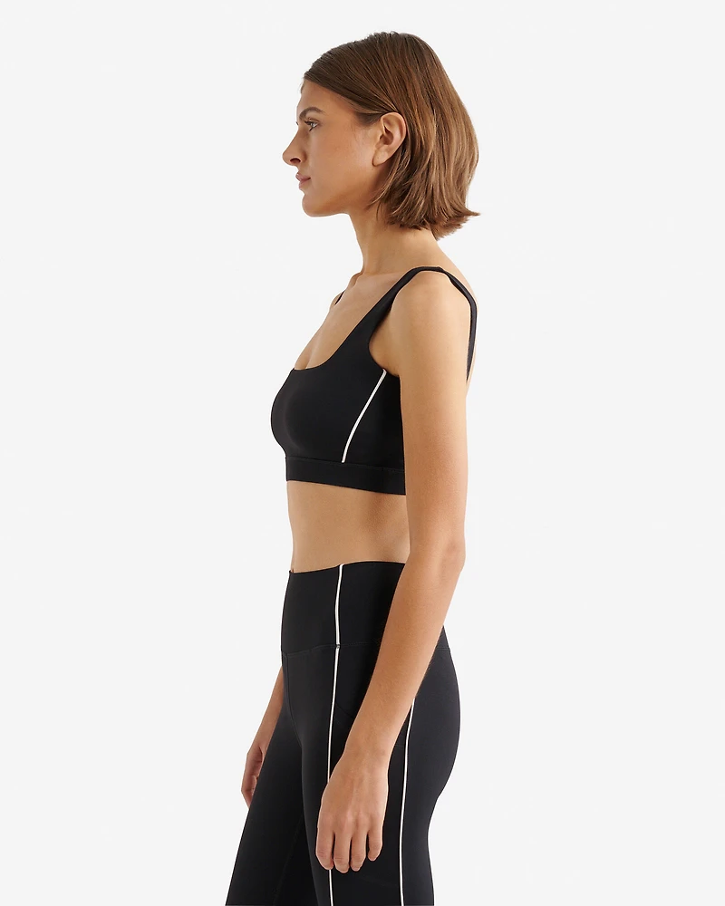 Restore Stretch Piped Sports Bra