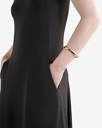 Renew Knit Short Sleeve Midi Dress