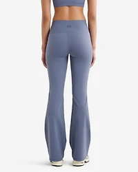 Restore Stretch Flare Legging