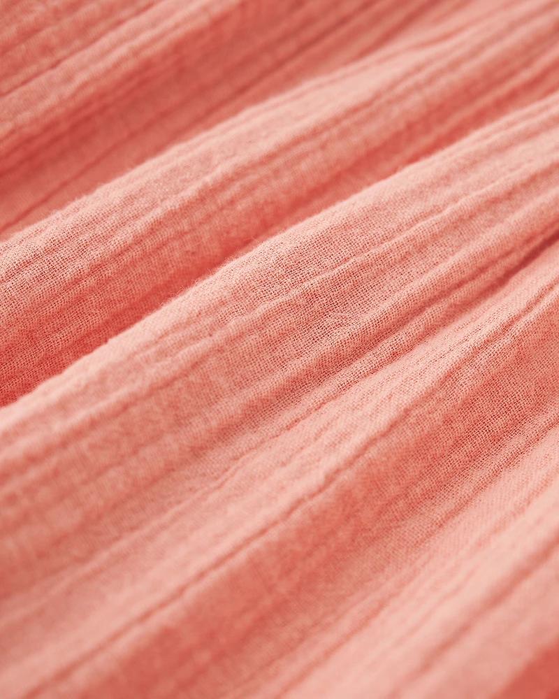 Robe à volants et texture ondulée pour fille