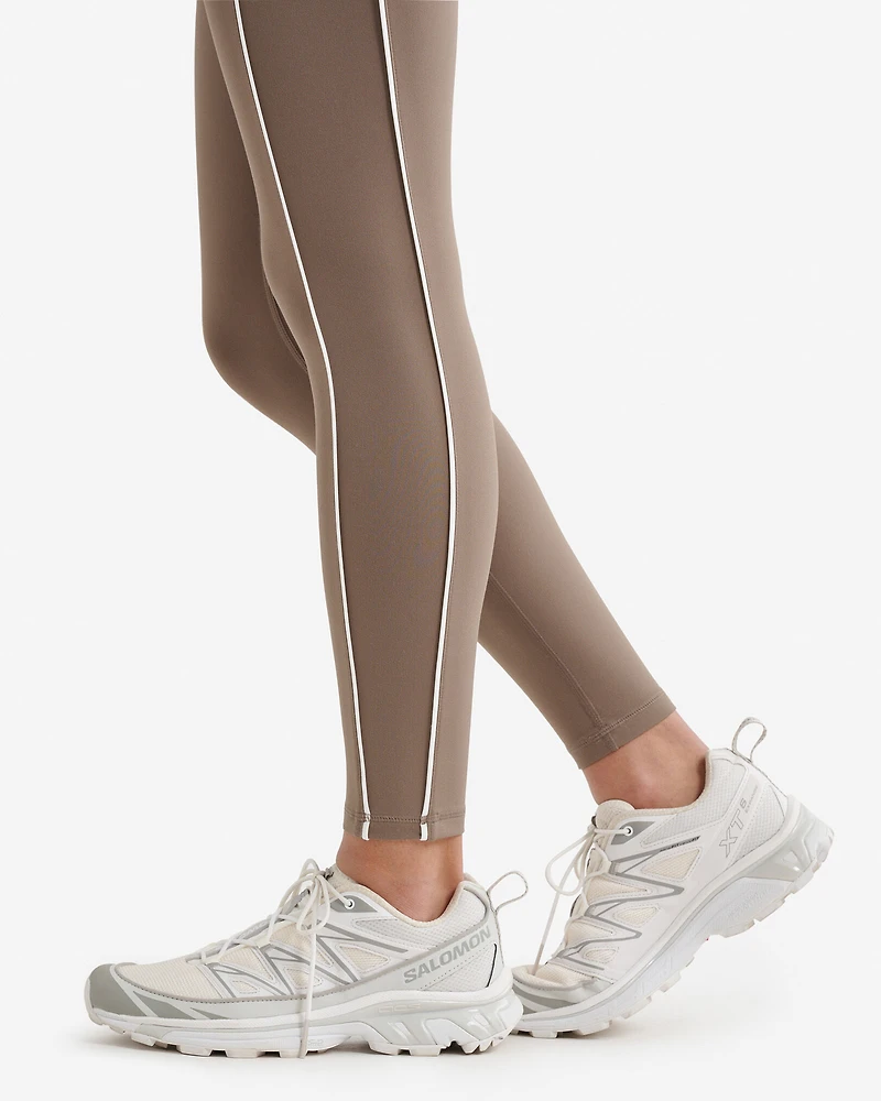 Restore Stretch Piped Legging