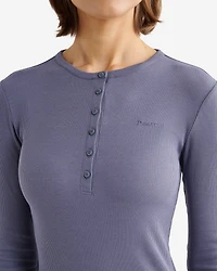 Chandail henley ajusté à manches longues en tissu côtelé Roam