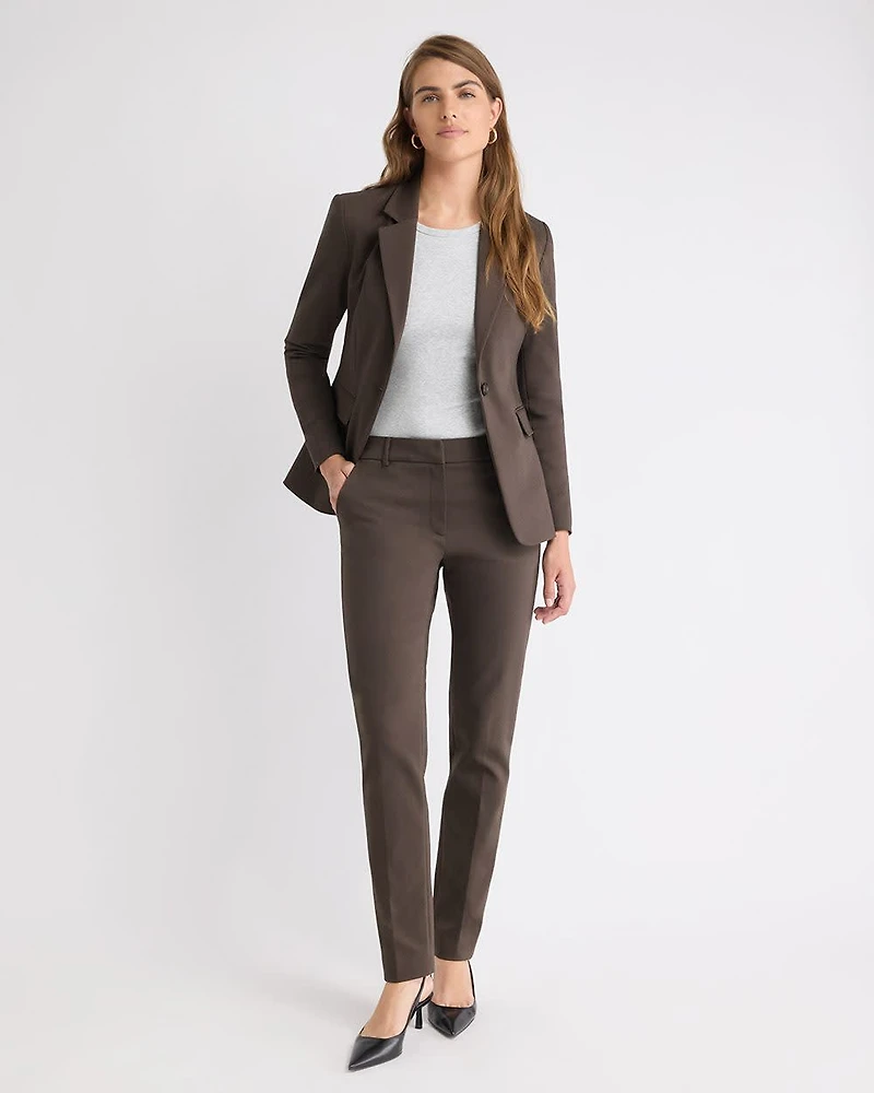 Limitless Mid-Rise Long Slim-Leg Signature Pant