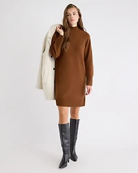 Robe en Laine Mérinos à Col Montant