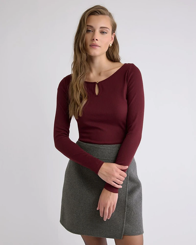 Long-Sleeve Scoop-Neck Ribbed Top