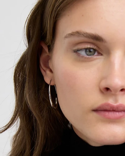 Anneaux Ouverts Modernes