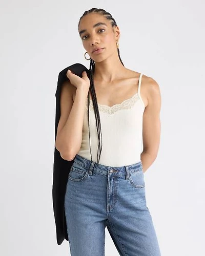 Camisole Côtelée à Col V avec Dentelle