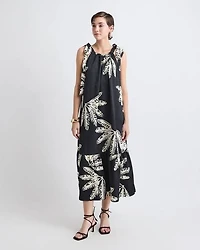 Sleeveless Halter-Neck Midi Dress