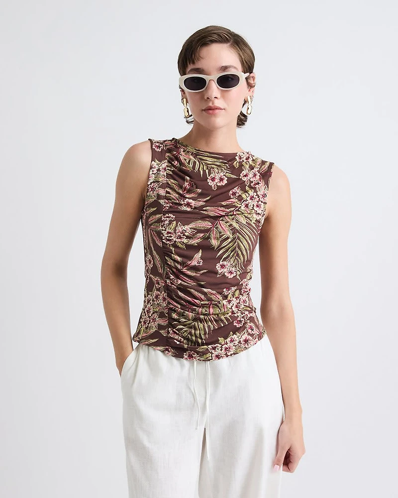 Sleeveless Crew-Neck Top with Shirred Seam