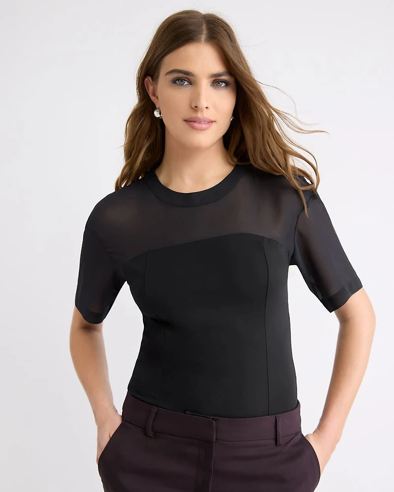 Short-Sleeve Crew-Neck T-Shirt with Cut-Out Back