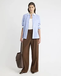 Wide-Leg Mid-Rise Pant