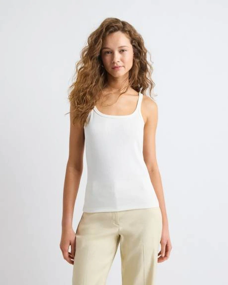 Camisole Côtelée à Col Dégagé et Bretelles Spaghetti