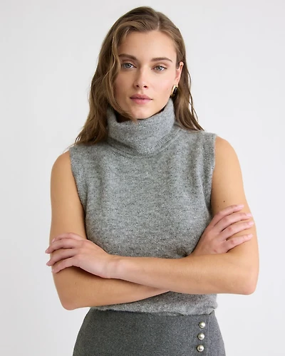 Veste Sans Manches à Col Roulé en Tricot Pelucheux