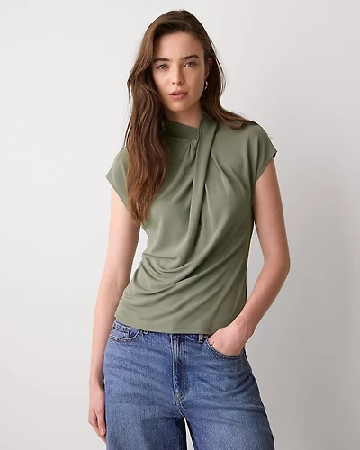 Haut à Manches Très Courtes Col Montant Drapé Détail Croisé