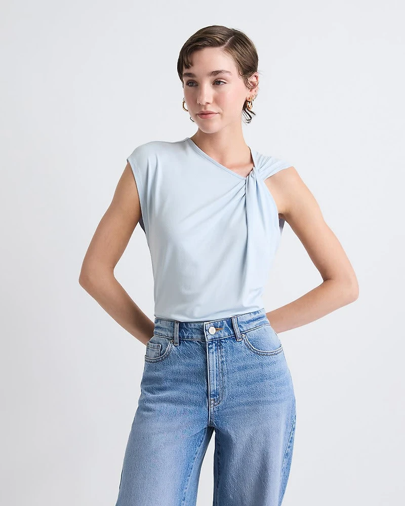 Sleeveless Crew-Neck Top with Twisted Detail