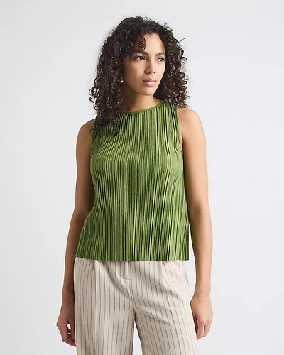 Sleeveless Pleated Top