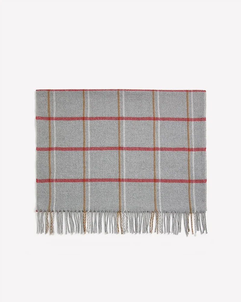 Plaid Scarf with Fringes
