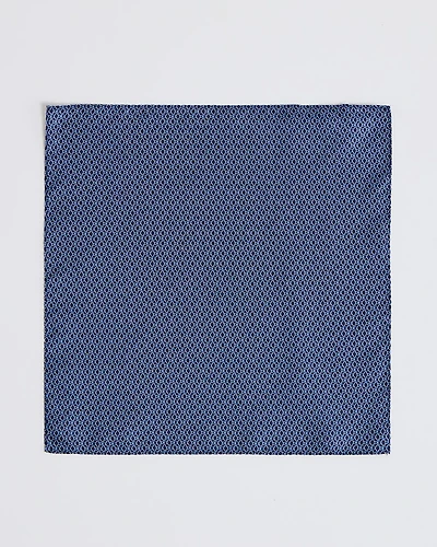 Handkerchief with Chain Pattern