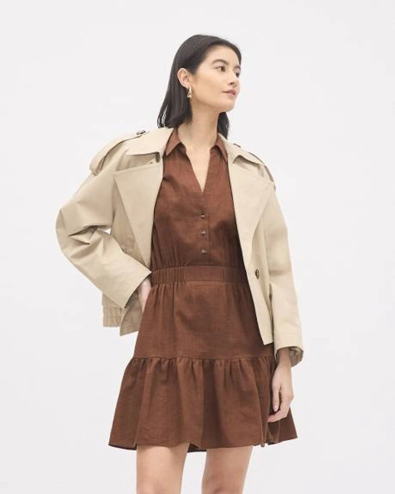 Robe Courte en Lin à Manches Courtes et Col Chemisier