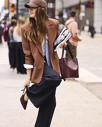 Dark-Wash High-Rise Ultra-Wide-Leg Jeans