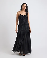 Sleeveless Fit-and-Flare Maxi Cocktail Dress with 3D Flowers