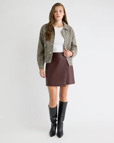Jupe Mini Croisée en Faux Cuir