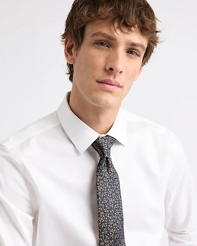 Regular Tie with Floral Pattern