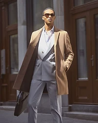 Manteau Classique en Laine avec Col Tailleur