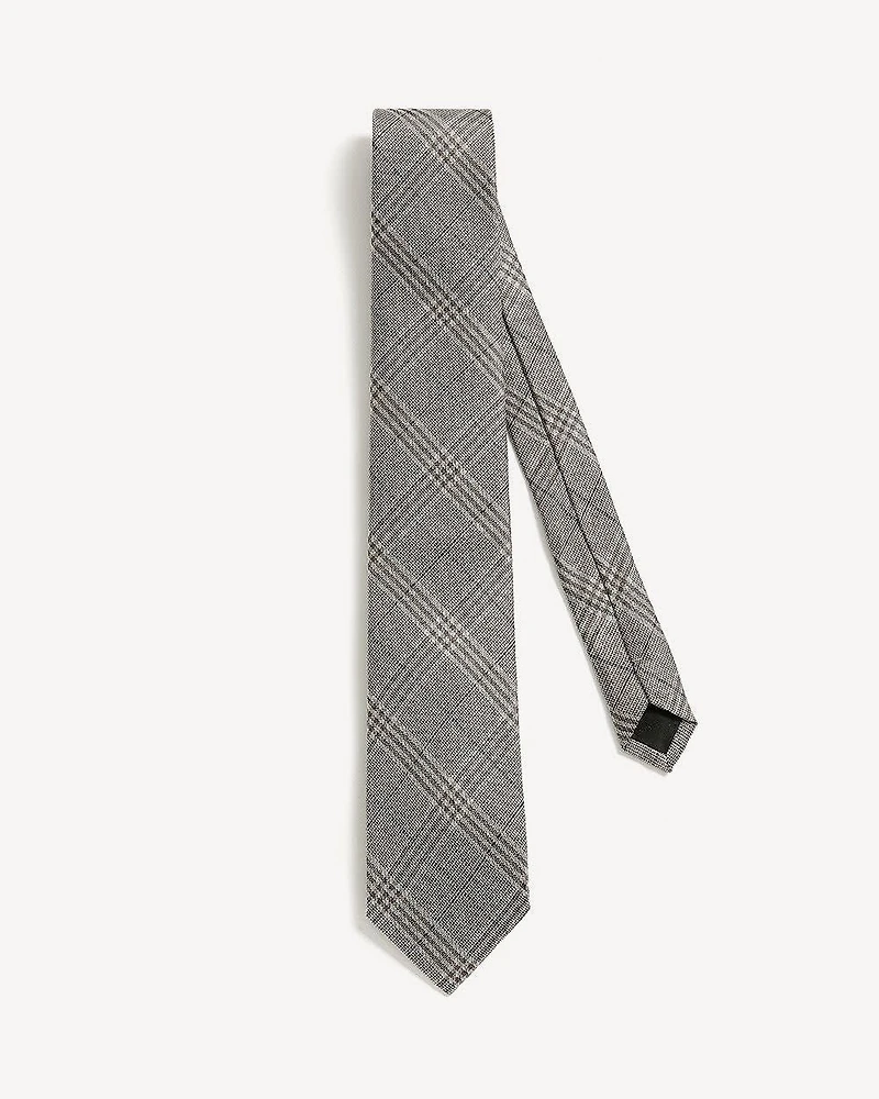 Regular Tie with Checkered Pattern