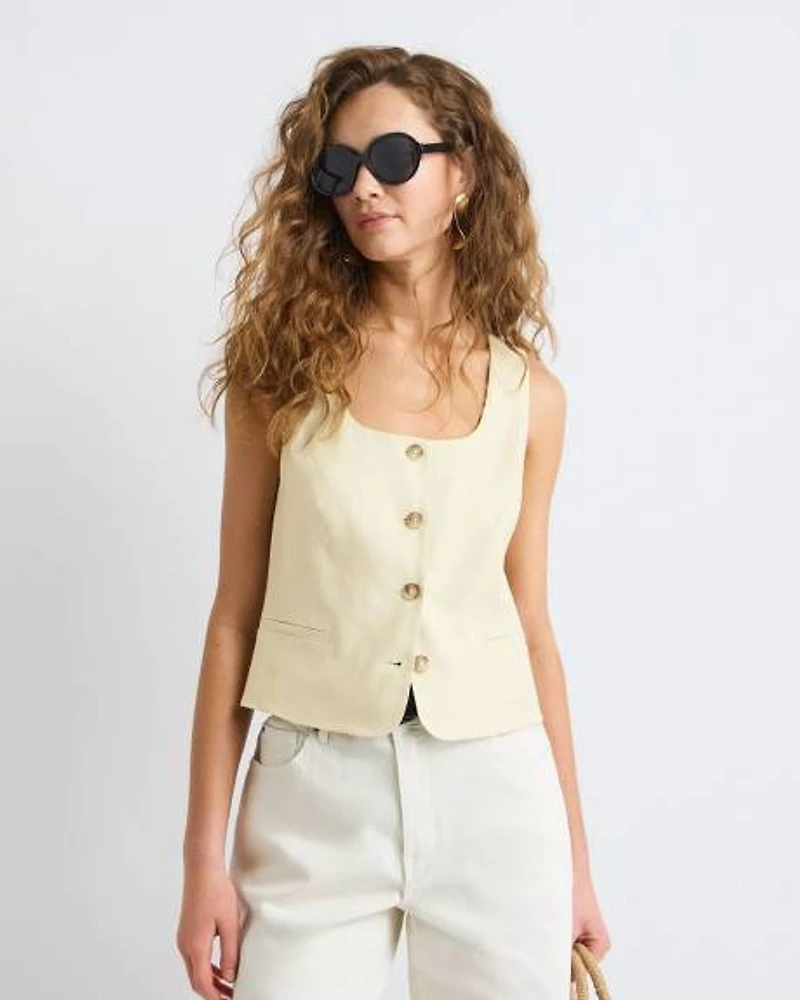 Short Linen-Blend Vest