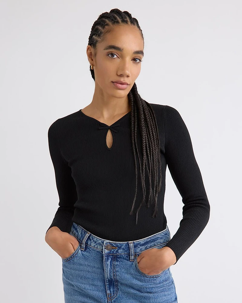Long-Sleeve V-Neck Ribbed Top