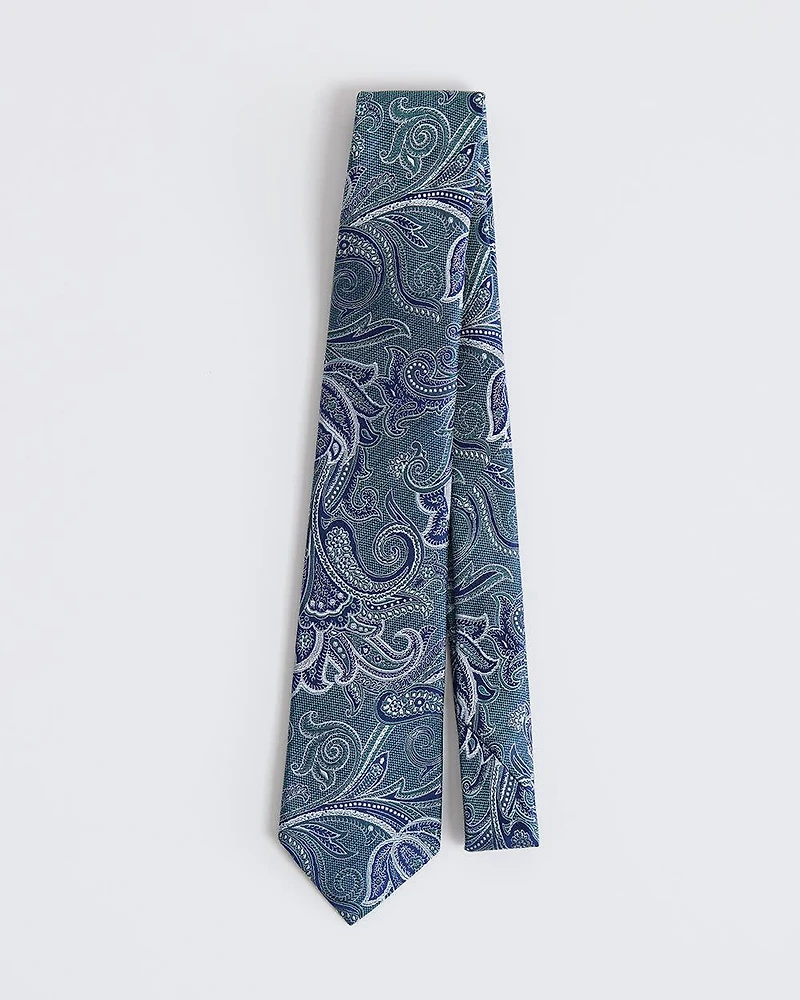 Regular Tie with Paisley Pattern