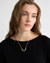 Short Necklace with Metal Pendant