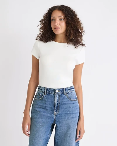 T-Shirt à Manches Courtes et Col Rond en Tricot Luxueux