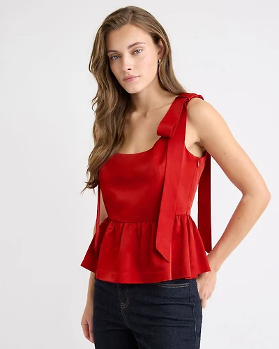 Sleeveless U-Neck Peplum Blouse