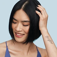 Mini Shampoing micro-exfoliant Charbon + Huile de noix de coco Scalp Revival