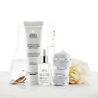 Nettoyant quotidien illuminateur et exfoliant Clearly Corrective™