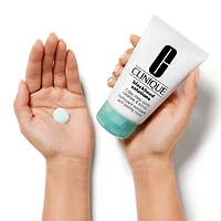 Nettoyant et exfoliant en profondeur pour les pores 7 jours Blackhead Solutions