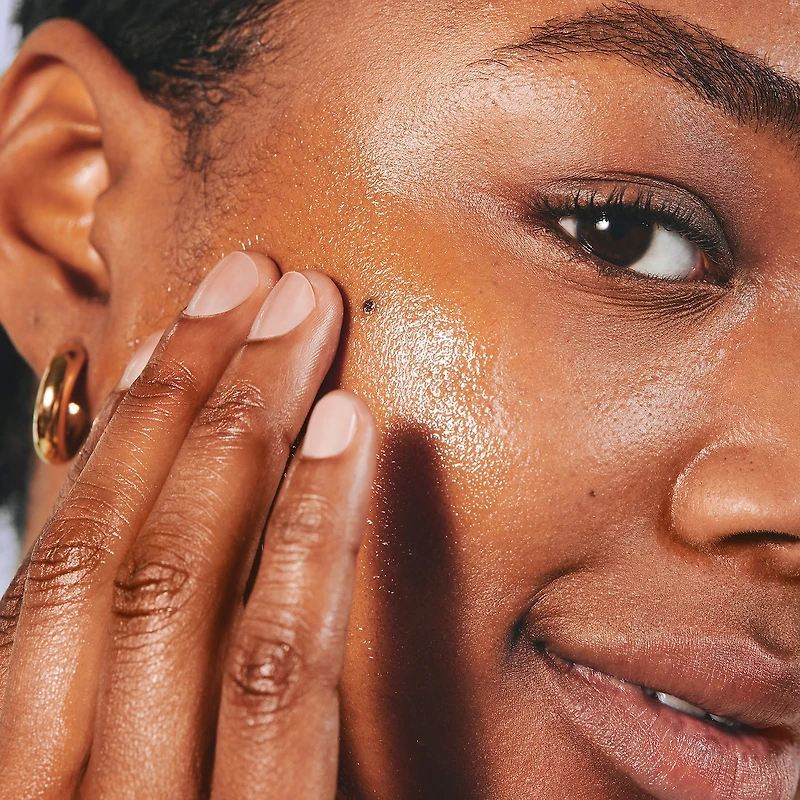 Huile éclat hydratation profonde aux graines de chanvre Emerald