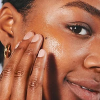 Huile éclat hydratation profonde aux graines de chanvre Emerald