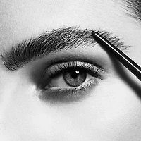 Crayon sourcils micro-sculptant