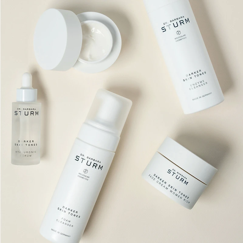 Sérum à l’acide hyaluronique pour les tons de la peau foncés