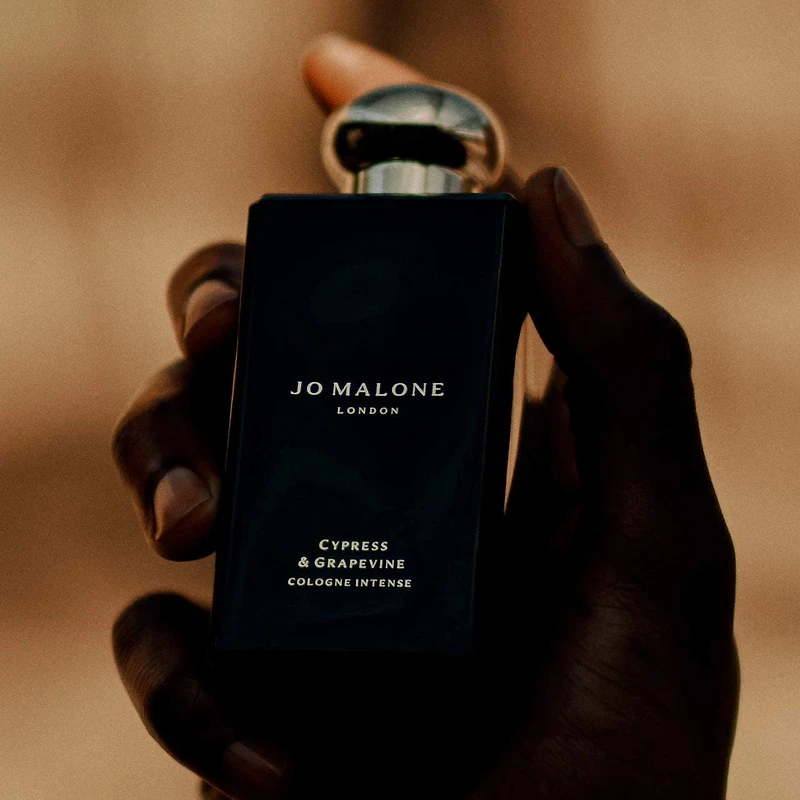 Eau de Cologne Intense Cypress & Grapevine