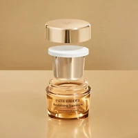 Crème hydratante Revitalizing Supreme+ Youth Power avec acide hyaluronique