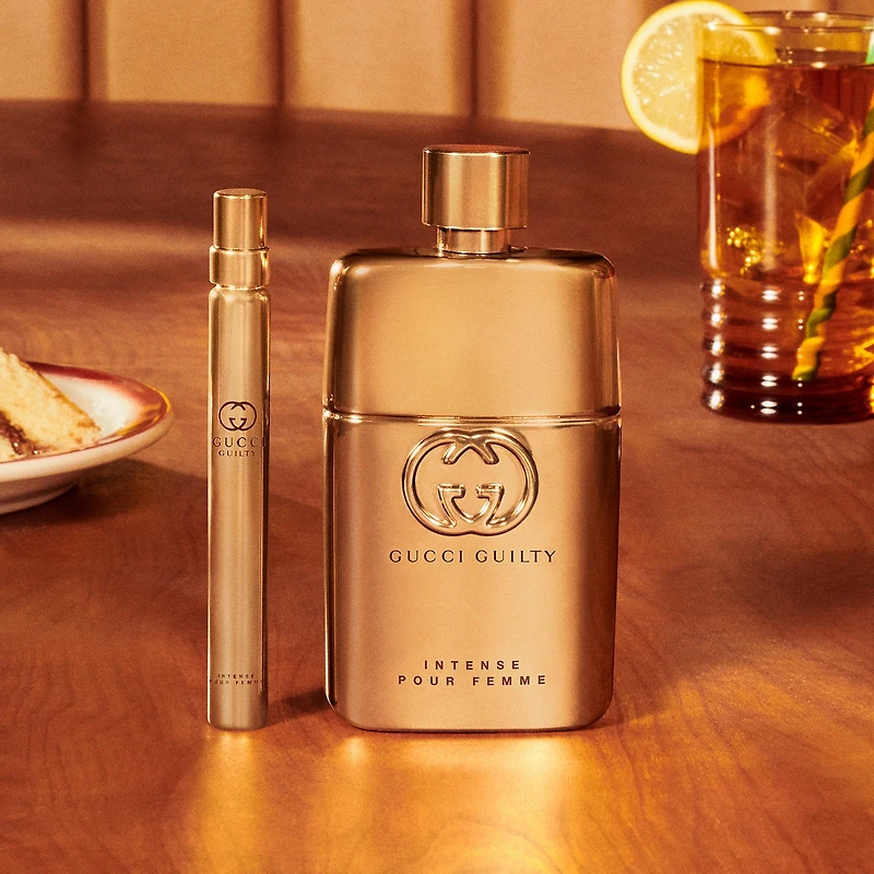 Eau de parfum Guilty Intense Pour Femme en vaporisateur de voyage