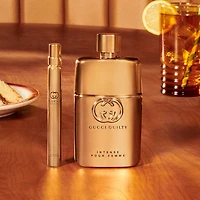 Eau de parfum Guilty Intense Pour Femme en vaporisateur de voyage