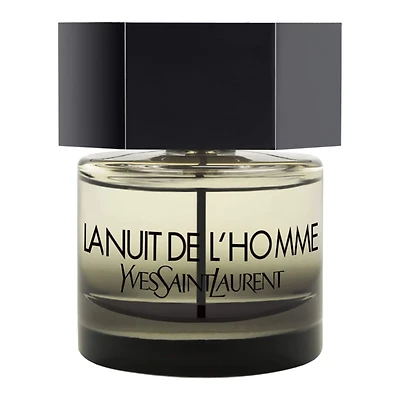 Parfum La Nuit de L’Homme avec des notes cèdre et cardamome
