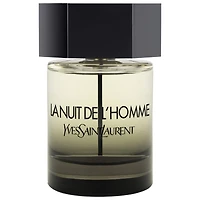 Parfum La Nuit de L’Homme avec des notes cèdre et cardamome