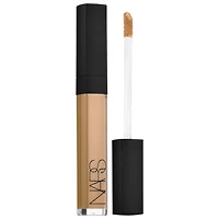 Radiant Creamy Concealer with Hydrating Medium Coverage