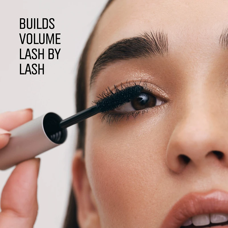 Smokey Eye Longwear Volumizing Mascara